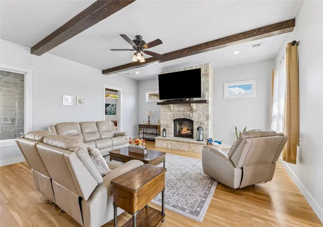Photo 3 of Single family home for sale at 102 Rustic Ln, Pryor, OK 74361 | MLS# 2633496 | Listing updated on 2026-09-11