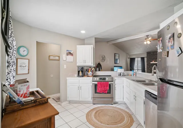 Photo 4 of Sale Pending at 1917 N Desert Palm Ave, Broken Arrow, OK 74012 | MLS# 2633244 | Listing updated on 2026-09-18