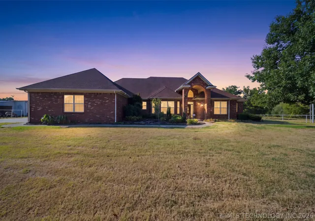 Photo 1 of Single family home for sale at 8450 Highway 56, Okmulgee, OK 74447 | MLS# 2633462 | Listing updated on 2026-09-12