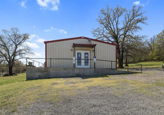 Photo 2 of Single family home for sale at 3565 Sawmill Rd, Caddo, OK 74729 | MLS# 2633396 | Listing updated on 2026-09-11