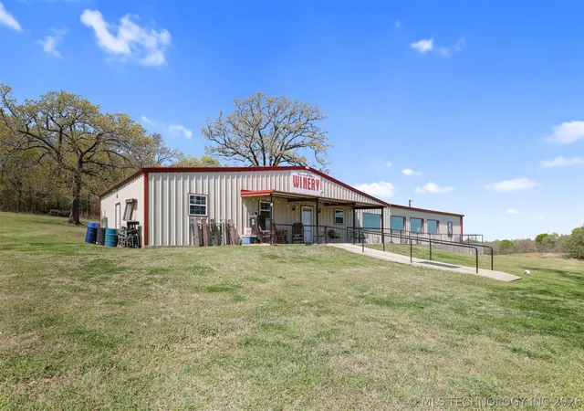Photo 3 of Single family home for sale at 3565 Sawmill Rd, Caddo, OK 74729 | MLS# 2633396 | Listing updated on 2026-09-11