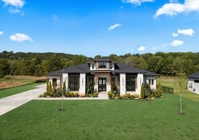 Photo 2 of Single family home for sale at 15240 S 27th Eastavenue, Bixby, OK 74008 | MLS# 2633512 | Listing updated on 2026-09-11