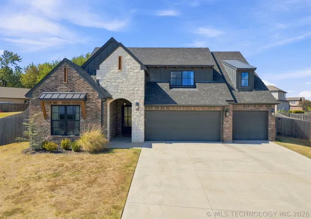 Photo 1 of Sale Pending at 14307 E 95th Place, Owasso, OK 74055 | MLS# 2633351 | Listing updated on 2026-09-15