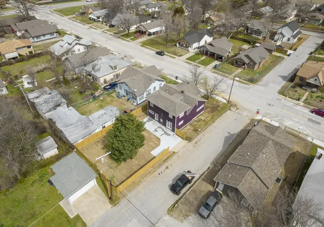 Photo 3 of Single family home for sale at 1402 N Main St, Tulsa, OK 74106 | MLS# 2633582 | Listing updated on 2026-09-11