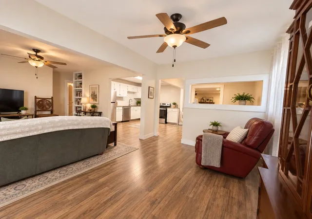 Photo 3 of Single family home for sale at 1218 11th Northwest, Ardmore, OK 73401 | MLS# 2633554 | Listing updated on 2026-09-14