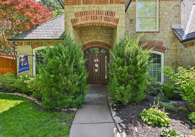Photo 3 of Single family home for sale at 11245 S 66th Eastavenue, Bixby, OK 74008 | MLS# 2633552 | Listing updated on 2026-10-21