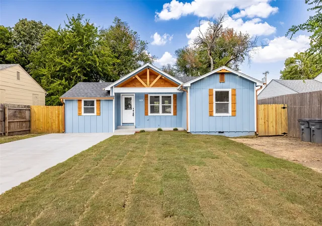 Photo 1 of Single family home for sale at 5123 E Easton St, Tulsa, OK 74115 | MLS# 2633566 | Listing updated on 2026-09-11