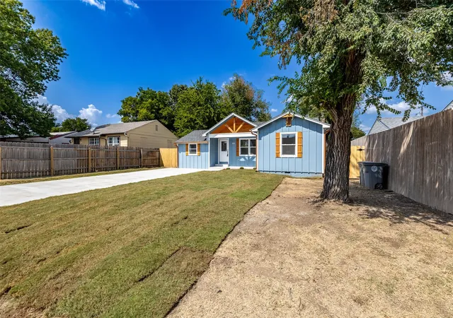 Photo 2 of Single family home for sale at 5123 E Easton St, Tulsa, OK 74115 | MLS# 2633566 | Listing updated on 2026-10-20