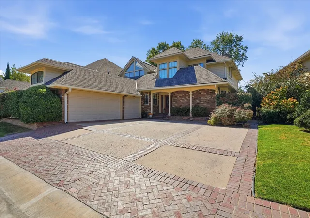 Photo 3 of Single family home for sale at 3414 E 59th Street, Tulsa, OK 74135 | MLS# 2615916 | Listing updated on 2026-09-11