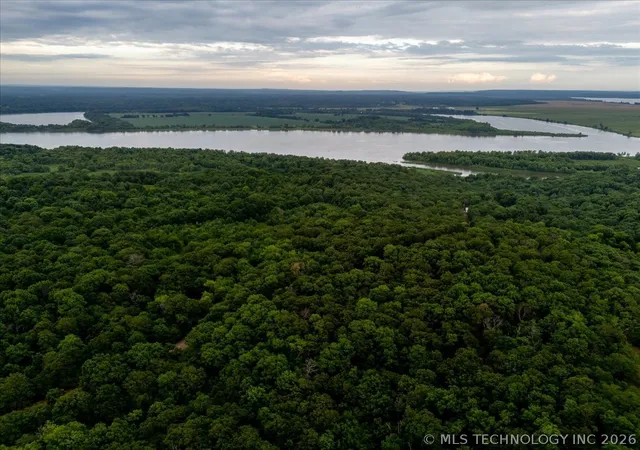 Photo 4 of Land for sale at 4 E Davis Fld Rd, Muskogee, OK 74403 | MLS# 2633515 | Listing updated on 2026-09-10