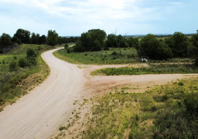 Photo 2 of Sale Pending at E 670 Road, Seiling, OK 73663 | MLS# 2633623 | Listing updated on 2026-09-16