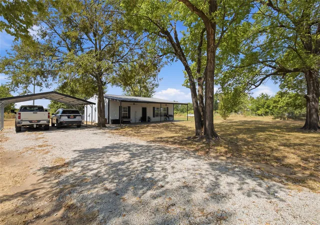 Photo 3 of Sale Pending at 23265 County Rd 3630, Stonewall, OK 74871 | MLS# 2633051 | Listing updated on 2026-09-16