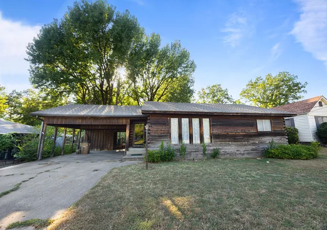 Photo 1 of Single family home for sale at 509 N Jefferson Ave, Wagoner, OK 74467 | MLS# 2633629 | Listing updated on 2026-09-12