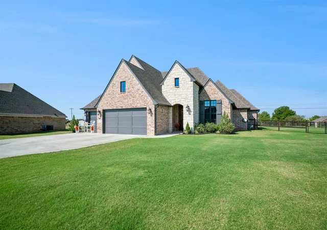Photo 1 of Single family home for sale at 16720 S 3rd Westavenue, Glenpool, OK 74033 | MLS# 2632770 | Listing updated on 2026-09-12