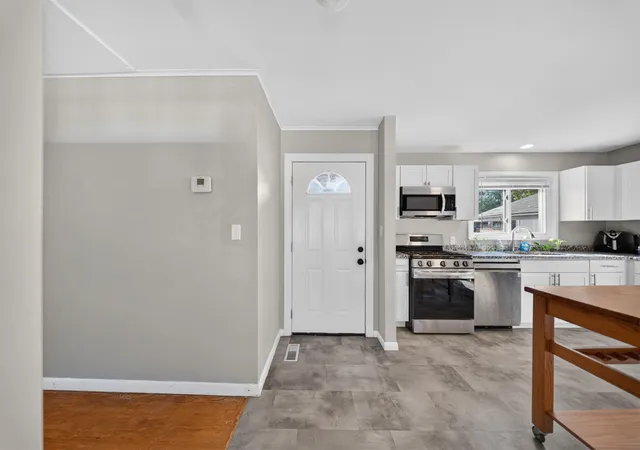 Photo 3 of Single family home for sale at 621 N Union Pl, Tulsa, OK 74127 | MLS# 2633630 | Listing updated on 2026-09-12