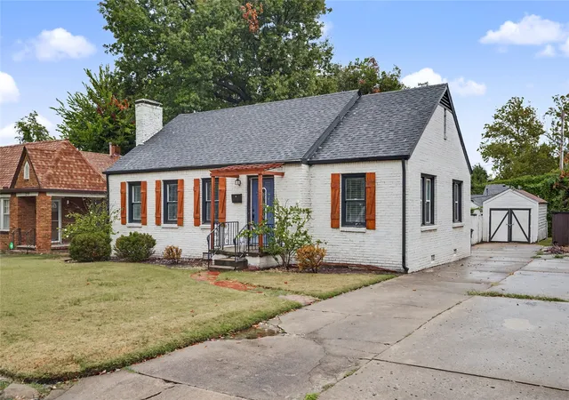 Photo 2 of Single family home for sale at 1323 S College Ave, Tulsa, OK 74104 | MLS# 2633562 | Listing updated on 2026-09-12