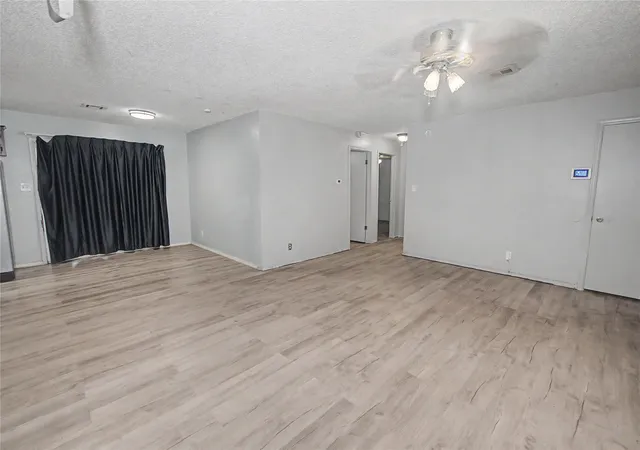Photo 3 of Single family home for sale at 1211 Frankfort St, Muskogee, OK 74403 | MLS# 2633653 | Listing updated on 2026-09-12