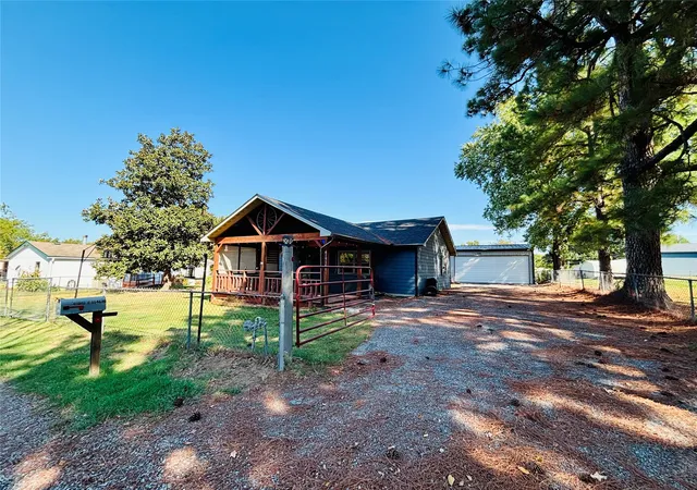 Single family home for sale at 419151 E 1146 Road, Checotah, OK 74426 | MLS# 2633315