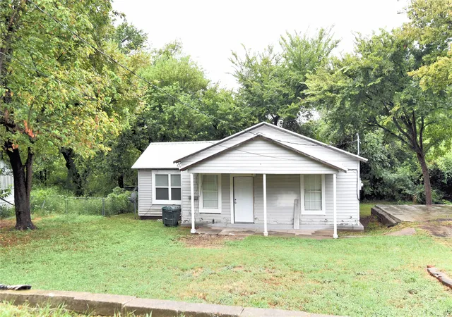 Photo 1 of Single family home for sale at 502 N Industrial Ave E, Sand Springs, OK 74063 | MLS# 2633441 | Listing updated on 2026-09-12