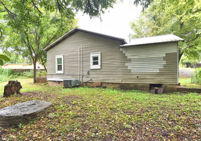 Photo 3 of Single family home for sale at 502 N Industrial Ave E, Sand Springs, OK 74063 | MLS# 2633441 | Listing updated on 2026-09-12