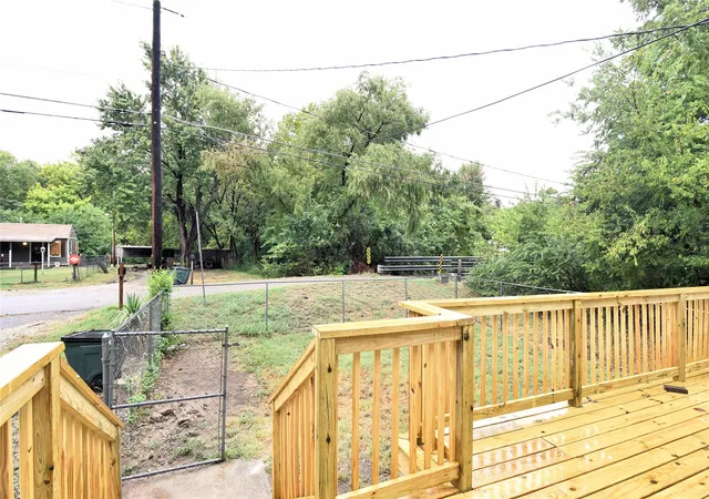 Photo 2 of Single family home for sale at 903 N Industrial Ave, Sand Springs, OK 74063 | MLS# 2633424 | Listing updated on 2026-09-12