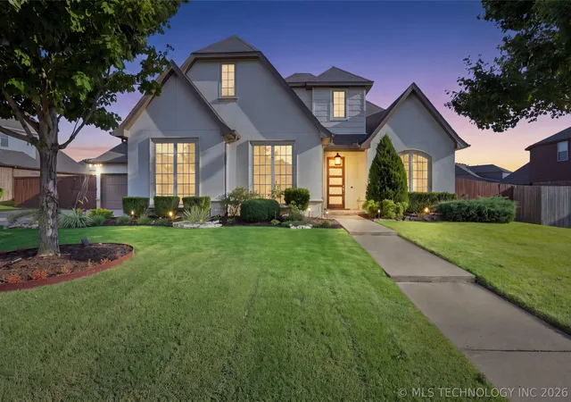 Photo 1 of Sale Pending at 414 W 128th Street S, Jenks, OK 74037 | MLS# 2633627 | Listing updated on 2026-09-21