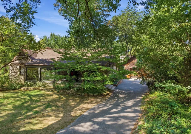 Photo 1 of Single family home for sale at 4730 S Columbia Pl, Tulsa, OK 74105 | MLS# 2633405 | Listing updated on 2026-09-12
