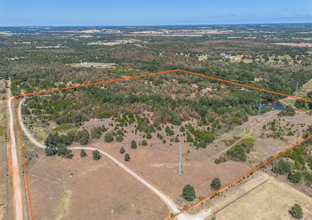 Photo 4 of Single family home for sale at 14675 250th, Blanchard, OK 73010 | MLS# 2631525 | Listing updated on 2026-09-12