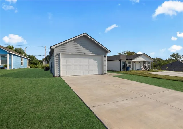 Photo 4 of Single family home for sale at 4107 W 56th Place, Tulsa, OK 74107 | MLS# 2633688 | Listing updated on 2026-09-12