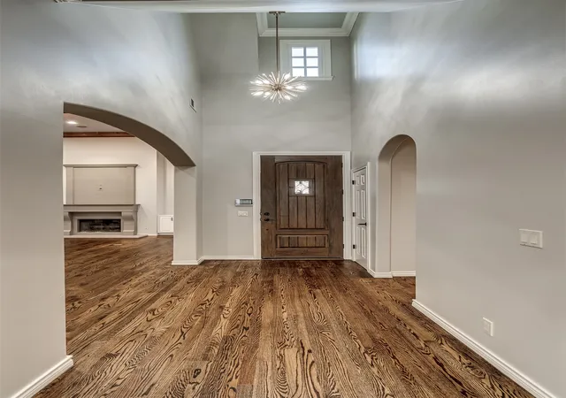 Photo 3 of Sale Pending at 10137 S 77th Eastplace, Tulsa, OK 74133 | MLS# 2625185 | Listing updated on 2026-09-12