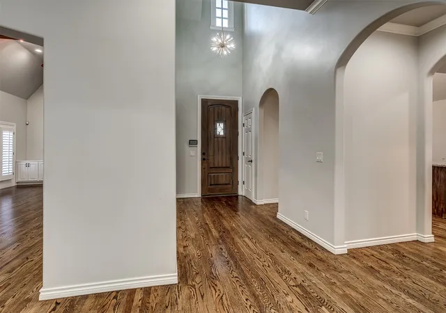 Photo 4 of Sale Pending at 10137 S 77th Eastplace, Tulsa, OK 74133 | MLS# 2625185 | Listing updated on 2026-09-12