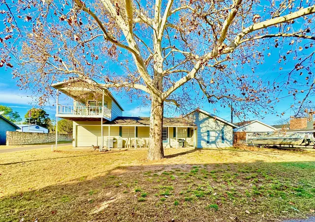 Photo 1 of Single family home for sale at 12158 Landing Dr, Kingston, OK 73439 | MLS# 2633708 | Listing updated on 2026-09-12