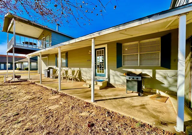 Photo 2 of Single family home for sale at 12158 Landing Dr, Kingston, OK 73439 | MLS# 2633708 | Listing updated on 2026-09-12