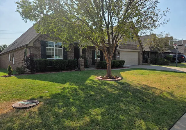 Photo 1 of Single family home for sale at 4305 S 176th Eastavenue, Tulsa, OK 74134 | MLS# 2633664 | Listing updated on 2026-09-12