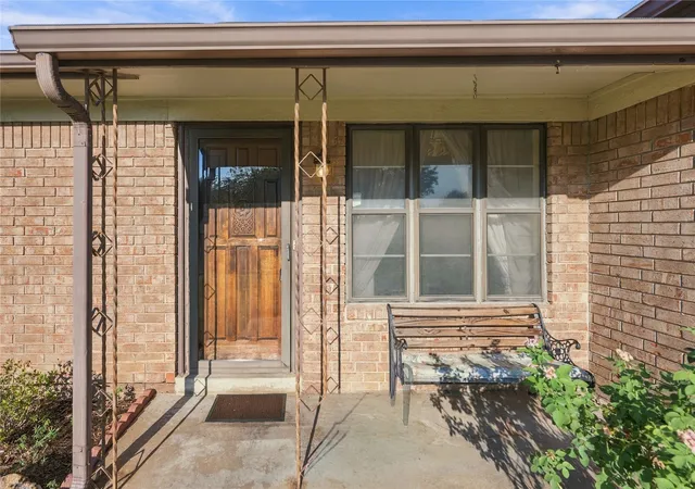 Photo 2 of Sale Pending at 3344 S 126th E Eastavenue, Tulsa, OK 74146 | MLS# 2633690 | Listing updated on 2026-09-16