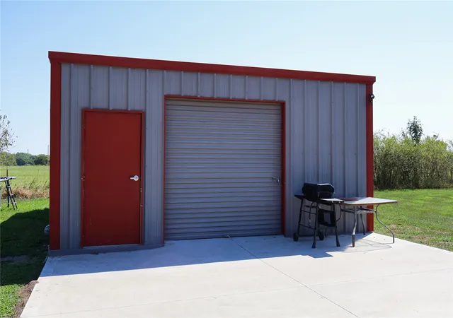 Photo 3 of Manufactured home for sale at 16398 Hawk Rd, Beggs, OK 74421 | MLS# 2633716 | Listing updated on 2026-09-12