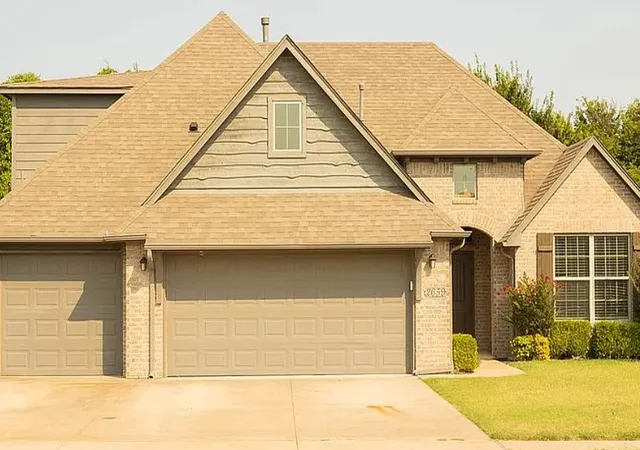 Photo 1 of Sale Pending at 2659 N 17th Street, Broken Arrow, OK 74012 | MLS# 2633731 | Listing updated on 2026-09-12