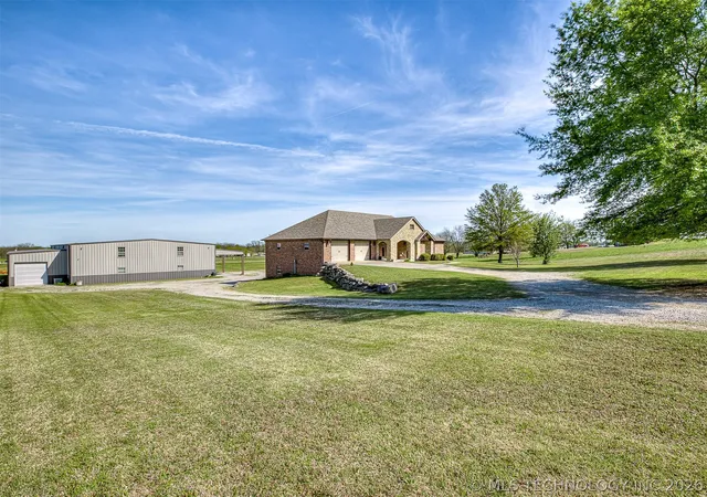 Photo 2 of Single family home for sale at 40800 N 3988 Road, Collinsville, OK 74021 | MLS# 2628127 | Listing updated on 2026-09-14