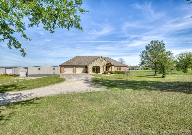 Photo 3 of Single family home for sale at 40800 N 3988 Road, Collinsville, OK 74021 | MLS# 2628127 | Listing updated on 2026-09-14