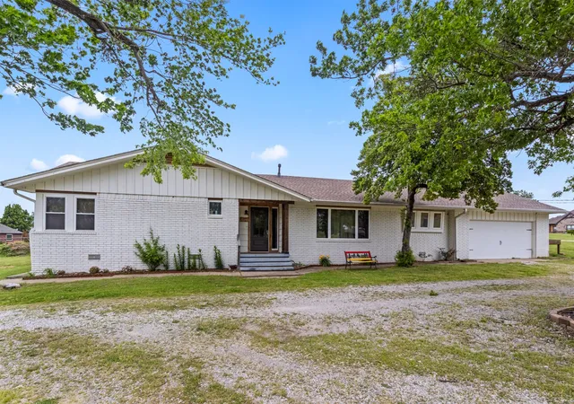 Photo 1 of Single family home for sale at 10348 S 261st Eastavenue, Broken Arrow, OK 74014 | MLS# 2633732 | Listing updated on 2026-09-12