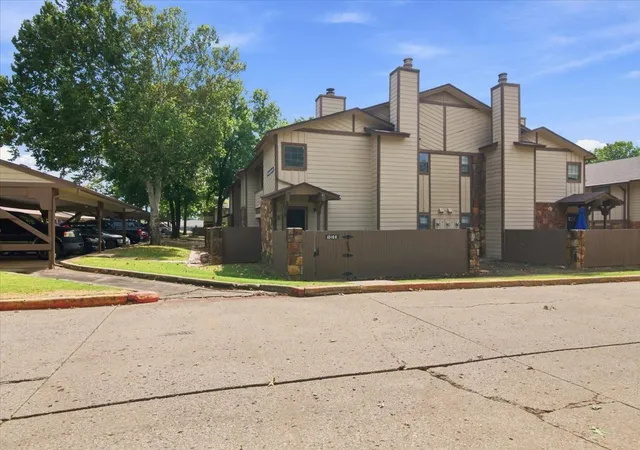 Photo 1 of Condo for sale at 6512 S Memorial Dr #18D, Tulsa, OK 74133 | MLS# 2631275 | Listing updated on 2026-09-12