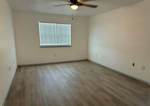 Photo 18 of Single family home for sale at 2106 N Hickory St, Mc Alester, OK 74501 | MLS# 2633746 | Listing updated on 2026-09-12
