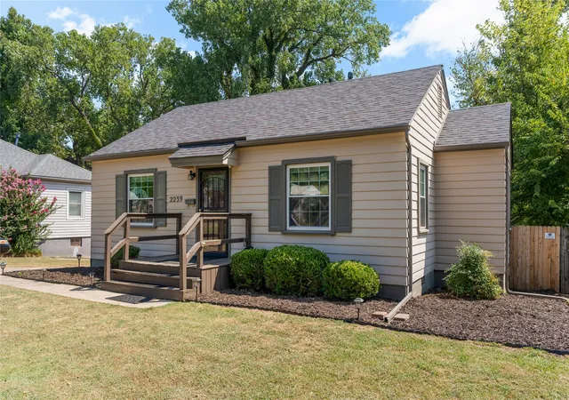 Photo 2 of Single family home for sale at 2239 S Oswego Ave, Tulsa, OK 74114 | MLS# 2632642 | Listing updated on 2026-09-12