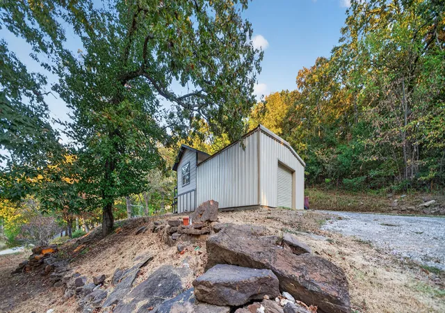 Photo 3 of Sale Pending at 11725 S 437 Road, Locust Grove, OK 74352 | MLS# 2631792 | Listing updated on 2026-10-02