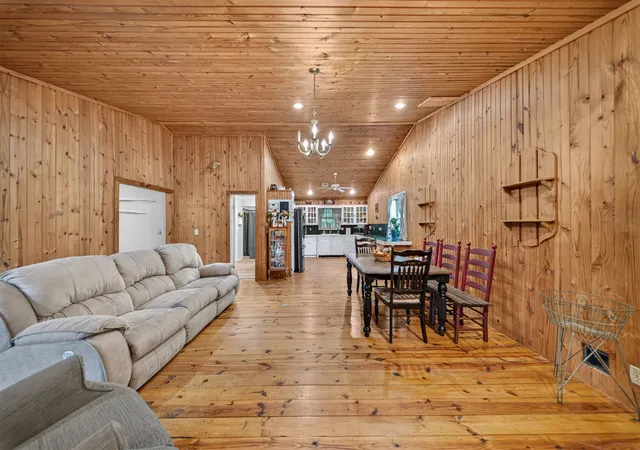 Photo 4 of Sale Pending at 11725 S 437 Road, Locust Grove, OK 74352 | MLS# 2631792 | Listing updated on 2026-10-02