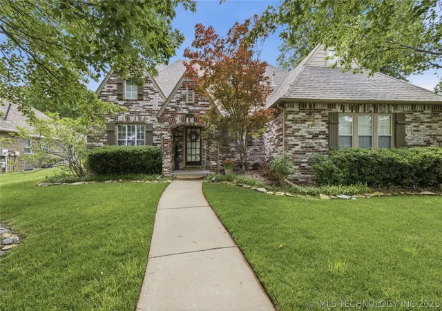 Photo 2 of Sale Pending at 3701 N Oak Ave, Broken Arrow, OK 74012 | MLS# 2633506 | Listing updated on 2026-09-15