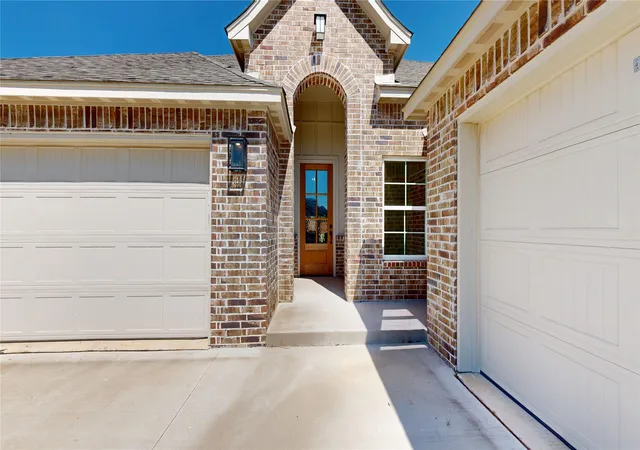 Photo 1 of Single family home for sale at 2843 E 141st Court S, Bixby, OK 74008 | MLS# 2633178 | Listing updated on 2026-09-12