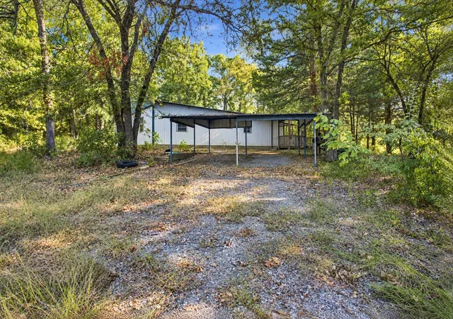 Photo 2 of Single family home for sale at 113 Vanzandt, Mead, OK 73449 | MLS# 2633769 | Listing updated on 2026-09-12
