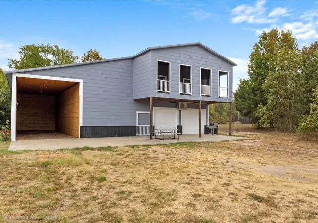 Photo 4 of Single family home for sale at 116781 4207 Road, Eufaula, OK 74432 | MLS# 2633777 | Listing updated on 2026-09-12