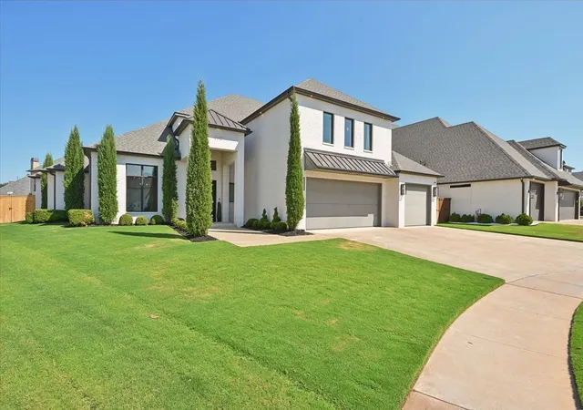 Photo 2 of Single family home for sale at 6110 W Charleston Pl, Broken Arrow, OK 74011 | MLS# 2633724 | Listing updated on 2026-09-12